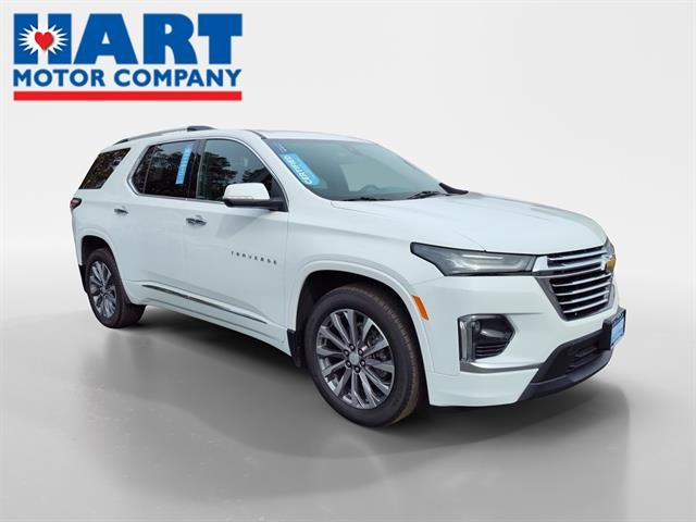 2023 Chevrolet Traverse Premier in Summit White — front three-quarter view